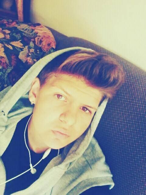 HopelessRomantic13